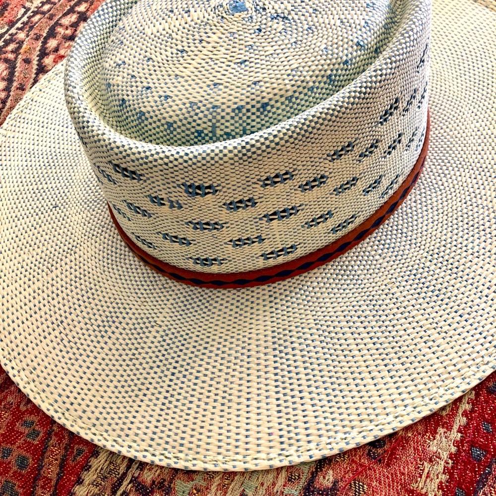 👒 NWOT Charlie 1 Horse Custom Designed Hat